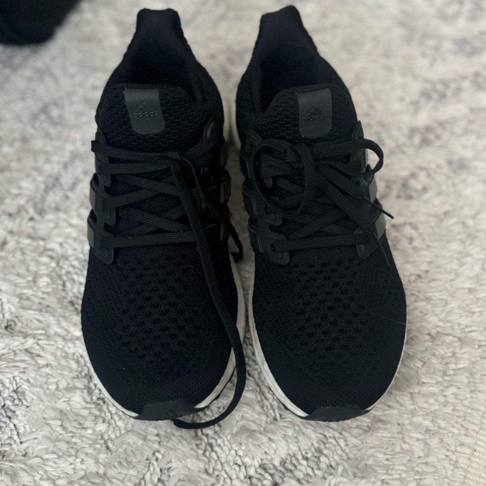 Adidas UltraBoost W 7.5 black shoes